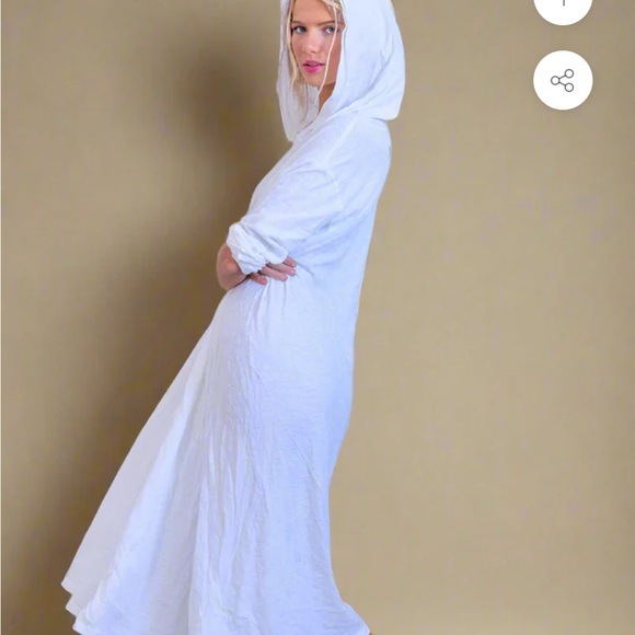 Magnolia Pearl Classic White Hoodie Dress, NWT - Picture 12 of 12